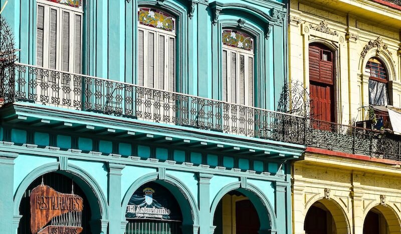 Casas antiguas en cuba